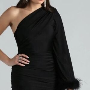 One Shoulder Marabou Feather Trim Mini Dress.Elegant Black One-Shoulder Dress